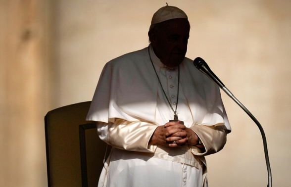 Папа римский заявил о готовности говорить с Путиным для урегулирования ситуации на Украине